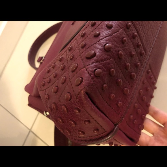 Tod's wave bag medium size in Burgandy - Picture 3 of 13